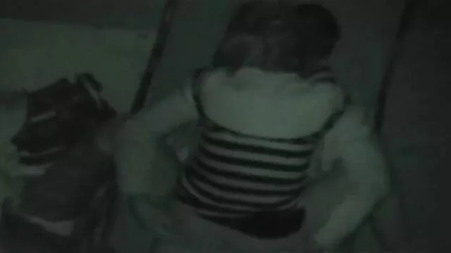 Puta elegante follada con dos pimientos mama e hijo cojen