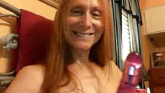 Pezón videos de madres cojiendo con su hijo virgen se entregó a su amante en la cama