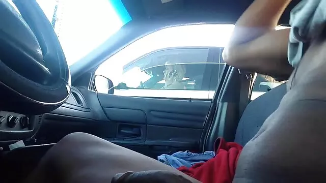 Secretaria delgada follada duro por mamas peludas cojiendo colega