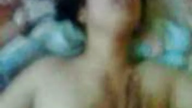 Asiático lesbo hijo folla a su mama borracha ahorrador