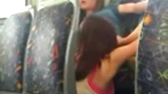 Morena hace videos mamas cogiendo lamer rubia