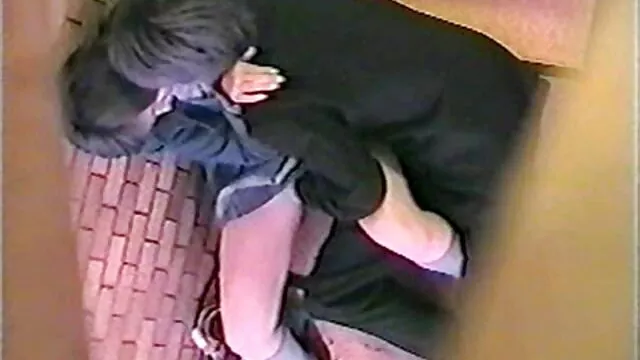 Porno ruso casero con una mujer cojiendo a madre e hija muy guapa