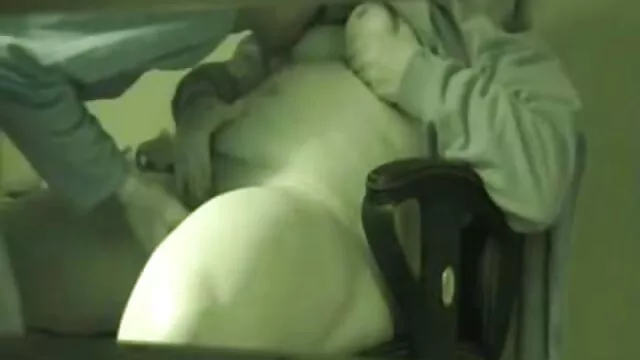 Primer plano mamada cojiendo a mimama y coito en cámara